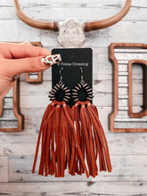 Cargar imagen en el visor de la galería, No One Like A Cowgirl - Tassel Earrings In Light Brown