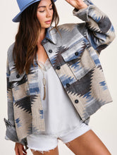Cargar imagen en el visor de la galería, Monahans Blue Tone Aztec Raw Edge Lightweight Jacket