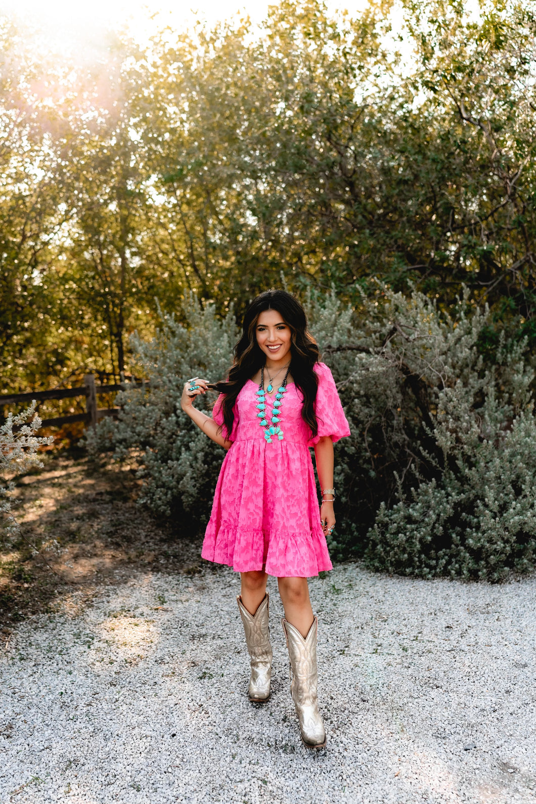 western boutique dresses Flowy with a side of sunshine Spring + summer dresses your heart's been waiting for www.thewildj.com