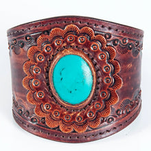 Load image into Gallery viewer, Dutton Leather Bracelet - color 1
