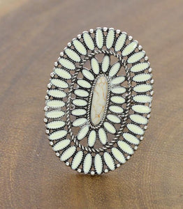 Classic Concho Ring - Ivory