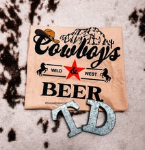Cargar imagen en el visor de la galería, Wild West Cowboys &amp; Beer - Graphics Tee