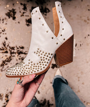 Load image into Gallery viewer, Malvern - Studded Booties