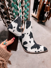 Load image into Gallery viewer, Level Up - Cow Print Booties
